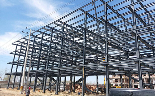 天祝甘肃钢结构厂房屋面选材指南：确保性能与经济性的完美结合